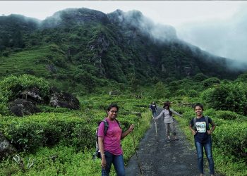 ලෝකෙම හොල්ලපු ආයුධ හදපු පැරැණිම ගම