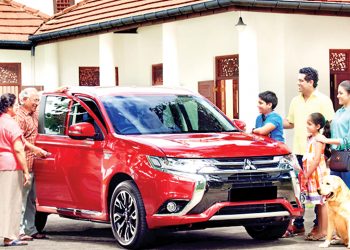 පෑන් ඒෂියා බැංකුවෙන් Budget+Leasing