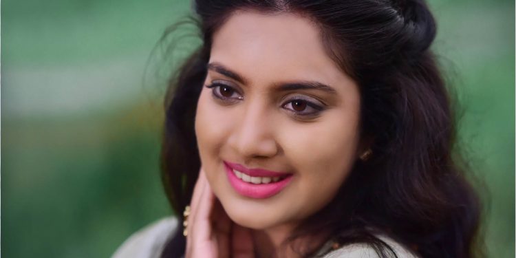 මාව රැකබලා ගන්න කෙනකුට මං ආසයි