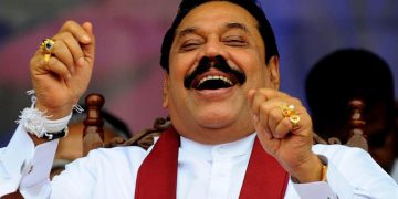 මහින්දගෙන් ‌මෛත්‍රිට ‌ටොක්කක්: බිලියන ‌දෙක තනිකර මඩක්ලු
