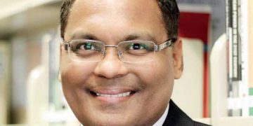 ගෝඨාභය ජනාධිපති ‌වෙන්න අවශ්‍ය ඇයි? මහාචාර්ය ‌‌රොහාන් ගුණරත්න සිංගප්පූරුවේ ඉදන් කියන කතාව