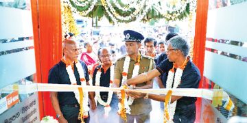 සියපත ෆිනෑන්ස් පීඑල්සී  යාපනයට