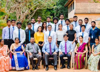 SLIIT WALK 2018 ව්‍යාපෘතියෙන්  පාසලකට පරිගණක විද්‍යාගාරයක් සහ පුස්තකාලයක්