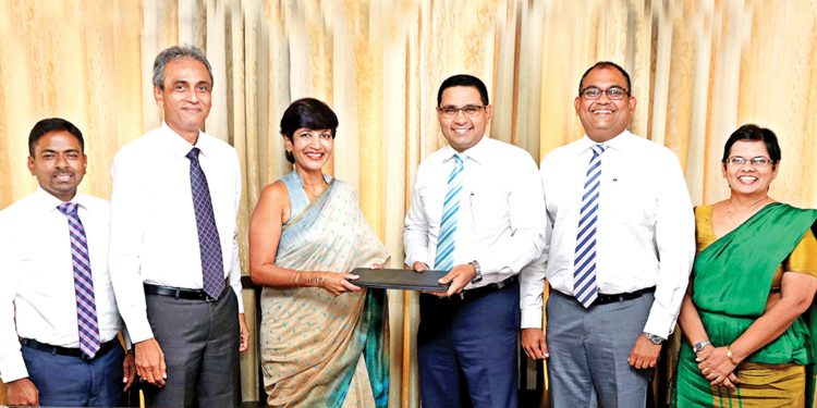කොමර්ෂල් බැංකුව සහ හේලීස් ඇග්රිකල්චර් වෙතින් නව ලීසිං ප්රවර්ධනයක්