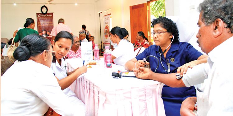 මෙගා ලයිෆ්සයන්සස් වෙතින් සමාජ සත්කාර පෙළක්