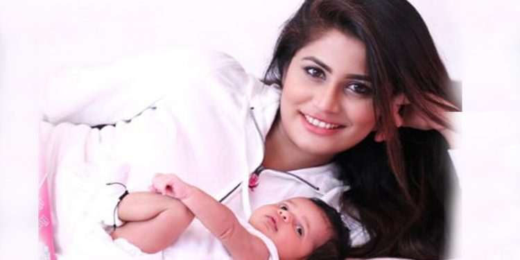 මවක වූ ඕෂධී ගත්ත තීන්දුව