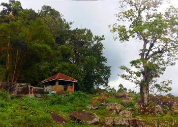 රැකගන්න තුන්හෙළේ කුමරු නෑව රණමුරේ