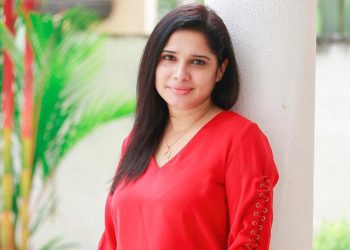 සුමියුරු හඬක් ඇති රුවැත්තිය