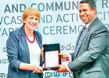 වෘත්තීය පුහුණු අධිකාරියේ කාර්ය මණ්ඩලය හා සිසුන් ඇගයේ