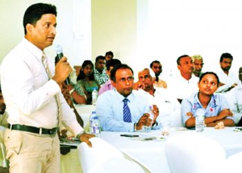 සම්පත් බැංකුව ව්‍යවසායකයන් දැනුවත් කරයි