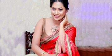 මං රඟපාද්දි අඬනවට දුව කැමැති නෑ