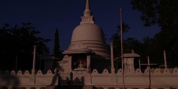නවම් මහේ දහම් සිසිල ගලන ආණමඩුව ශ්‍රී ආනන්දාරාමය