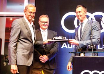 DRIVE ONE සමාගම AUDI රථවාහන සදහා නව ප්‍රදර්ශනාගාරයක් විවෘත කරයි