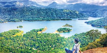 ඉතිහාසයේ කොනටම ගිහින් ලෝකය දකින්න