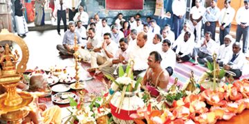කොමර්ෂල් බැංකුවේ සියවස් සැමරුම වෙනුවෙන් හින්දු ආගමික වතාවත්
