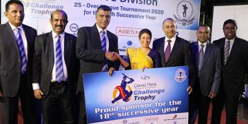 වෙළෙඳ සේවා ඊ කාණ්ඩයේ ක්‍රිකට් තරගාවලියට  ඬේවිඞ් පීරිස් සමූහ ව්‍යාපාරය අනුග්‍රහය දක්වයි