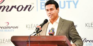 ඩි්‍රම්රොන් රූපලාවණ්‍ය පාසලෙන් NVQ level -5 සුදුසුකම
