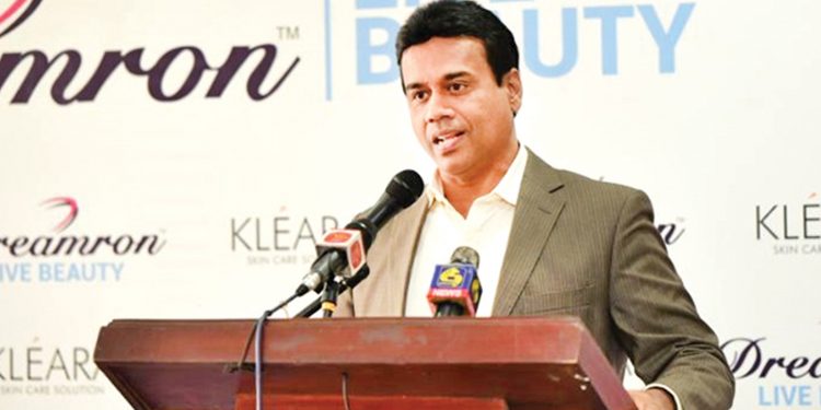 ඩි්රම්රොන් රූපලාවණ්ය පාසලෙන් NVQ level -5 සුදුසුකම