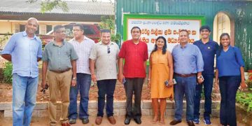 ලංකා හොටෙල් පාසල් උපාධිධාරී සංගමයෙන් පොත් ප්‍රදානයක්