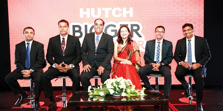 හච් මුළු දිවයිනම 4G තාක්ෂණයෙන් බල ගන්වයි