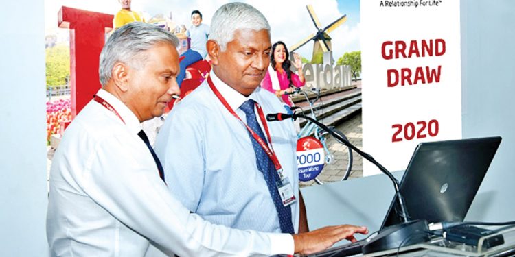 සෙලින්කෝ ලයිෆ් ‘ෆැමිලි සවාරි’ පවුල් 655කට ජය ගෙනෙයි