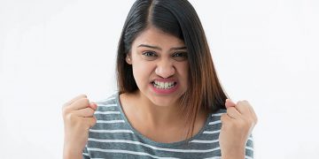 ඔබත් විෂ කන්‍යා යෝගයකින් උපන් කාන්තාවක්ද