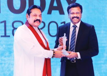 LOLC දිවයිනේ හොඳම සමාගම් තුන අතරට