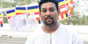 ඩිල්ශාන් ඕස්ටේ්‍රලියාවේ ගිහිල්ලාද