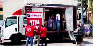 NDB බැංකුවෙන්  ශ්‍රී ලංකා ගුවන් හමුදාවට පැසසුම්