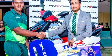 TVS වෙතින් අන්තර් පාසල් ක්‍රිකට්  තරගාවලි සඳහා අනුග්‍රහය