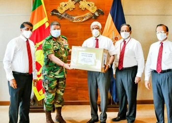 සෙලින්කෝ ලයිෆ්  වෙන්ටිලේටර් යන්ත්‍ර පරිත්‍යාග කරයි