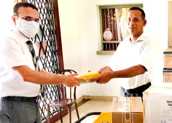 කොවිඞ්-19 සටනට  කොමර්ෂල් බැංකුව සහාය ලබාදෙයි