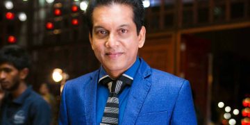 ටයිටස් තොටවත්ත කමල්ව කුඩුකාරයෙක් කළේ ඇයි
