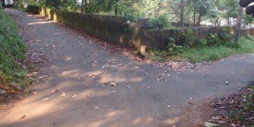 පවුල් පිටින් පාරට වට්ටන මාර්ගවේදය