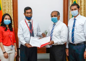 එයාර්ටෙල් වෙතින් කොවිඩ් – 19 සෞඛ්‍ය සහ සමාජ ආරක්ෂණ අරමුදලට දායකත්වය