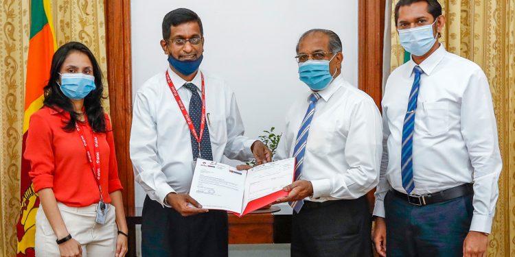 එයාර්ටෙල් වෙතින් කොවිඩ් – 19 සෞඛ්‍ය සහ සමාජ ආරක්ෂණ අරමුදලට දායකත්වය