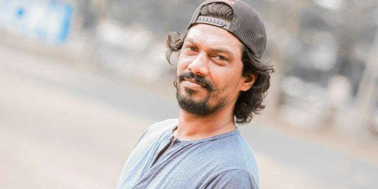 මොන හයිකාරයා ආවත් පතෝලයා බය නෑ