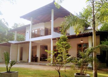 හිත හොඳ දොස්තර ලෙඩ කරපු වාස්තු