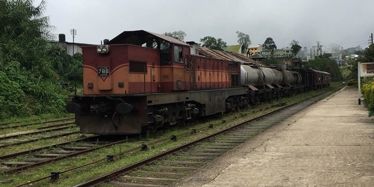 සීතල මීදුමේ ආයෙත් සෙට්වෙමු