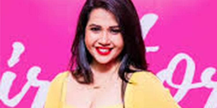 වත්සලා රඟපෑමට තිත තියයි