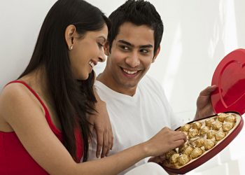 දෛවය පරදන චොක්ලට් පෙත්ත