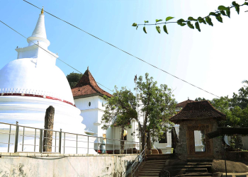 මහා කාශ්‍යප රහතන් වහන්සේගේ ශාරීරික ධාතුන් වැඩ සිටින ලෝකයේ එකම පන්සල