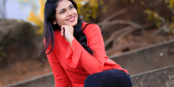 අවංක ආදරයක් හොයන හිතුවක්කාරී
