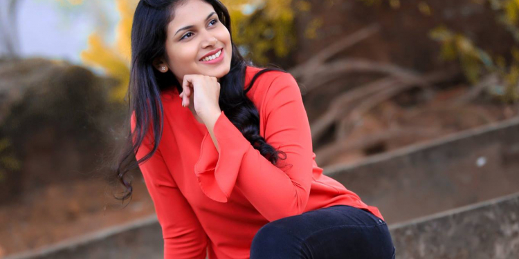 අවංක ආදරයක් හොයන හිතුවක්කාරී