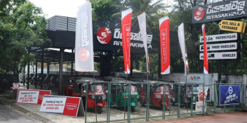 රියසක්වලින්  පාරිභෝගිකයන් හට  පහසුකම් රැසක්
