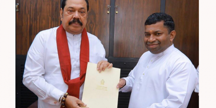 මහින්දගේ අතින් පිල්ලෙයාන් පත්වීම ගනී