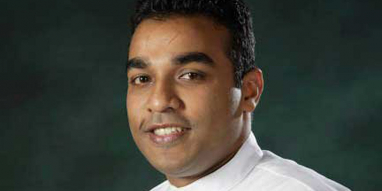 19 ෆේල් වුණු හැටි ප්රමිත උදාහරණත් එක්කම පෙන්වයි (VIDEO)