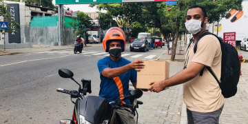 UBER  වෙතින්  කොළඹට  ‘UBER CONNECT’