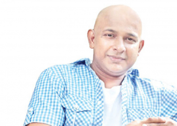 රඟපෑම පැත්තකට තියලා සංගීතයට බැස්ස අඹයාළුවෝ අශේන්