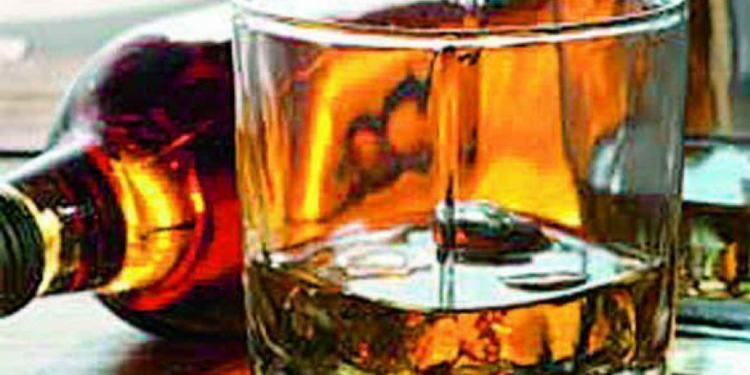 මාස 8ට එතනෝල් ලීටර් ලක්ෂ 20ක් ගෙන්නුවේ කව්ද?